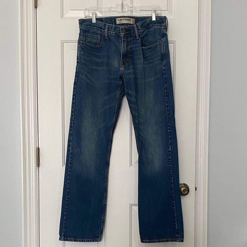 SOLD Levi's Men's 514 Straight Fit Jeans 32 x 32